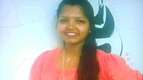 kozhikode balussery woman death family against husband