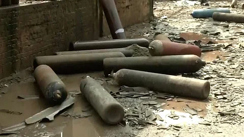 Massive Blast In Oxygen Cylinder Plant In Punjab 2 death