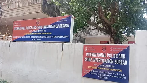 fake police station seized and 6 arrested in noida