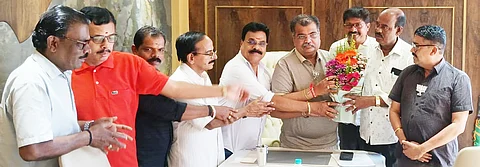 The entrance gate built at the Thakurli-Kambalpada Ayyappa temple will be dedicated on the 17th.