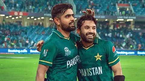 former pakistan players criticized babar azam and mohammad rizwan