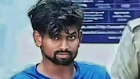 Asafaq Alam, who raped and murdered a child in Aluva, is beaten in prison