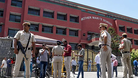 Bomb threat again in Delhi schools