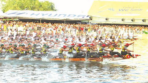 Veeyapuram Chundan wins the Nehru Trophy