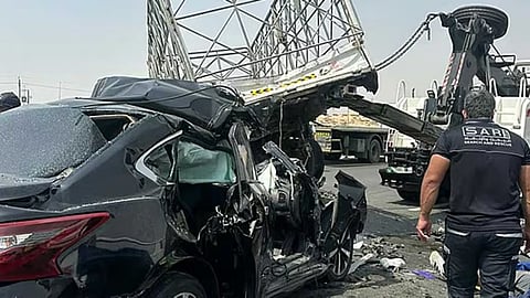 Car accident in Dubai: One dead, two injured