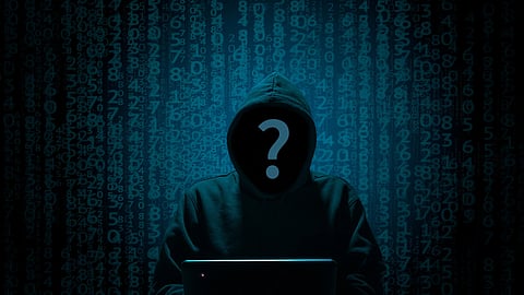 virtual arrest scam house wife lost 2.88 crore