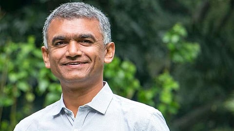 Karnataka minister says Kerala health sector is excellent