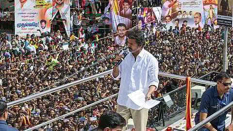 Vijay to visit Karur