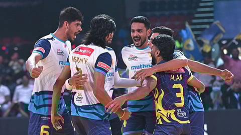 പ്രൈം വോളി: കേരള ഡെർബിയിൽ കാലിക്കറ്റിനെ തകർത്ത് കൊച്ചി | Prime Volley Kochi vs Calicut