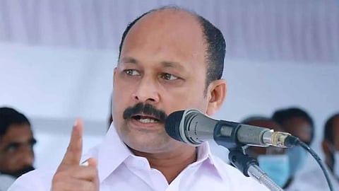 police filed case against congress workers for enroaching kaloor stadium