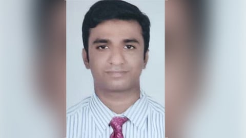 malayali youth arrested in bengaluru for sending obscene messages to serial actress