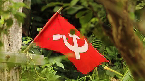 seat row cpi refuses to yield sitting seats to cpm
