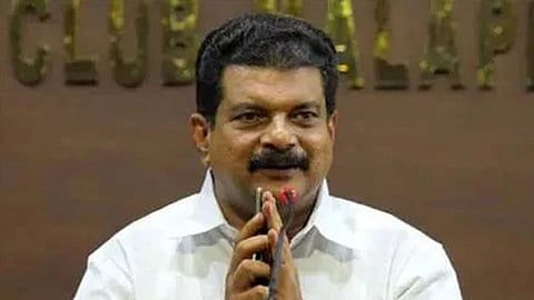 അൻവർ ലോണെടുത്ത തുക വകമാറ്റി