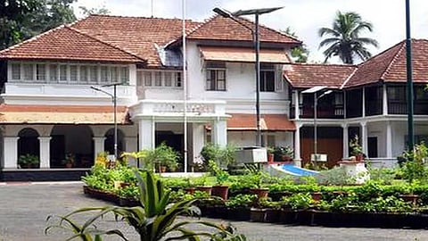 bomb threat to cliff house