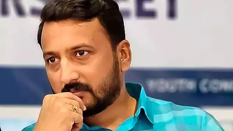 rahul mamkootathil flees to karnataka