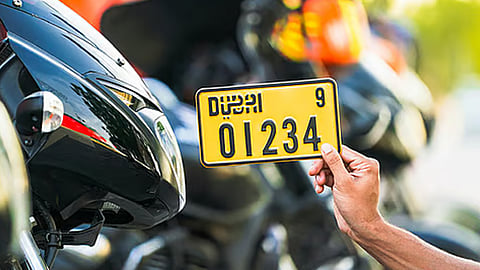 Dubai RTA makes front number plates mandatory for delivery bikes