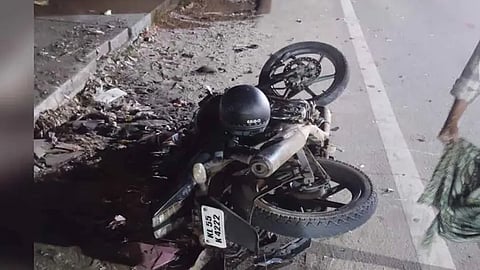 Kozhikode bike accident, 2 peoples dies