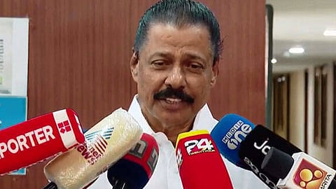 mv govindan about vadakanchery vote issue