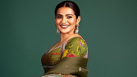 Parvathy thiruvoth to media about lokah