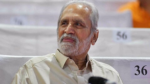 Former Minister Suresh Kalmadi passes away