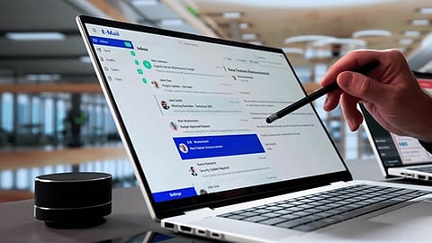 be careful, fake message spread