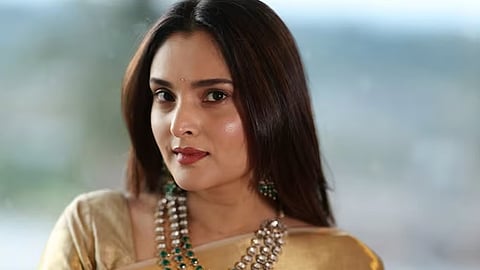 actress questions men jail dog attack remark