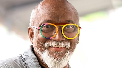 bose krishnamachari resigns from kochi biennale