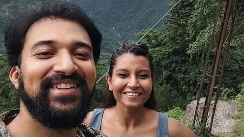 Indian Students Win ₹1.8 Cr in US Over 'Palak Paneer' Smell Row