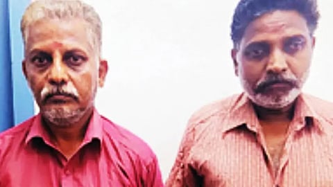 sabarimala robbery 2 devsam board employees arrest