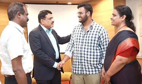 Sunrise recover Anant Krishna Harish after thoracic surgery