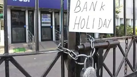banks to remain closed for four days holidays