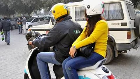 Karnataka High Court lifts ban on bike taxis