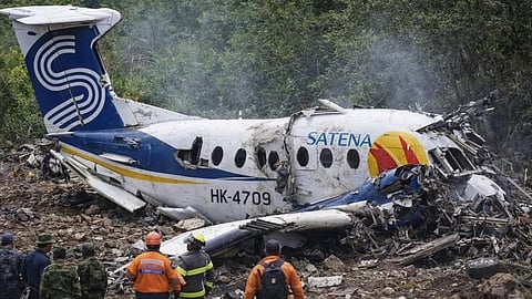 plane crash 15 dead in colombia