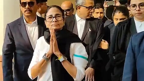 Mamata against the Election Commission