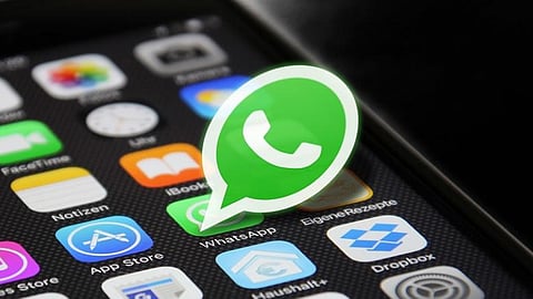 WhatsApp file download, man lost 75,000 rs