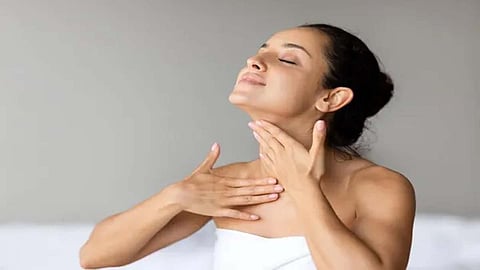 Black spot around the neck