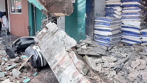 kozhikode building slab collapse 3 dead