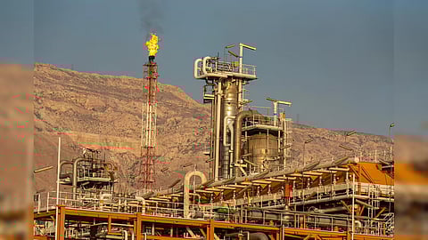 IDF attacks and destroys Iran's important natural gas field, South Pars