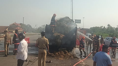 Hay lorry catches fire