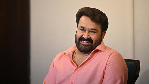Delhi High Court directs Mohanlal to file suit against those who cheated and mocked him