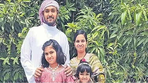 youth drowns wife and two daughters shocking murder in telangana