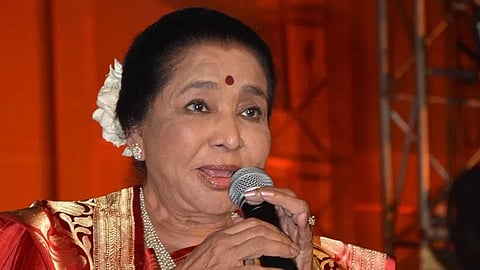 legendary singer asha bhosle hospitalized due to cardiac arrest