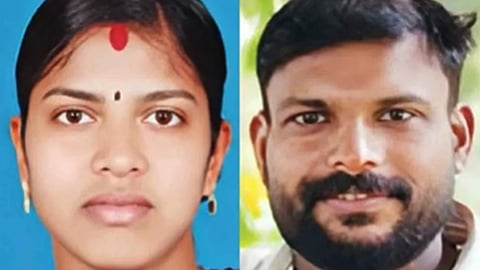 young man and woman-found dead in kozhikode