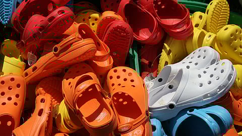 crocs footwear usage issues