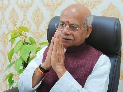 Shiv Pratap Shukla takes oath as Himachal Governor
