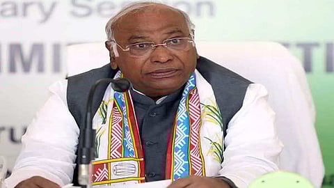 Congress to provide 50 pc reservation to SCs, STs, OBCs, minorities, women, youngsters in CWC