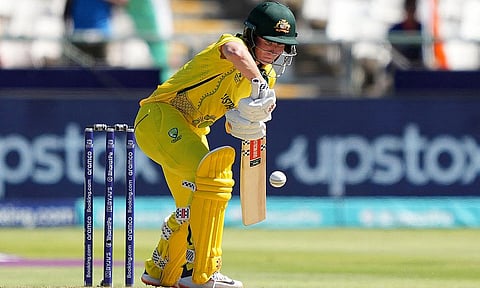 Australia elect to bat against South Africa in Women's T20 World Cup final