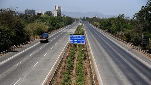 4-lane highways to connect all AP ports at Rs 20,000 cr: Nitin Gadkari