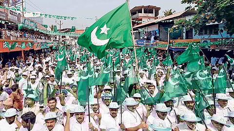 Muslim Youth League organises torchlight rally in solidarity with Rahul Gandhi