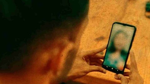 Delhi businessman gets trapped by same sextortion gang twice